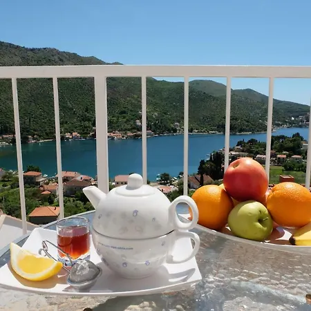 Πανσιόν Blue Diamond 4*