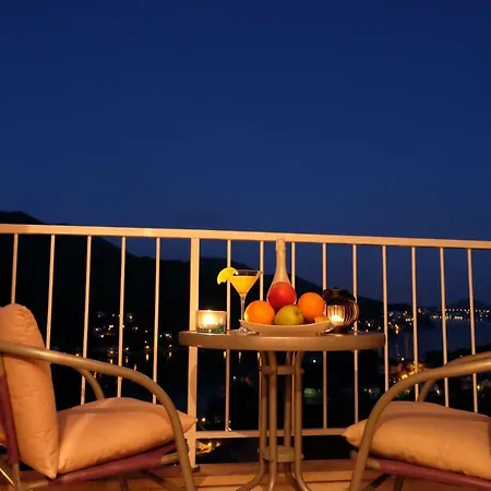 Πανσιόν Blue Diamond