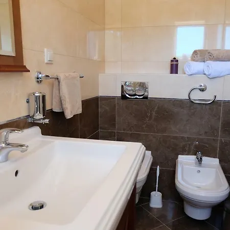 Blue Diamond Πανσιόν 4*