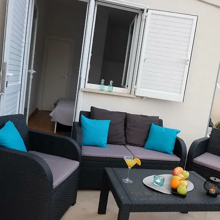 Blue Diamond ゲストハウス